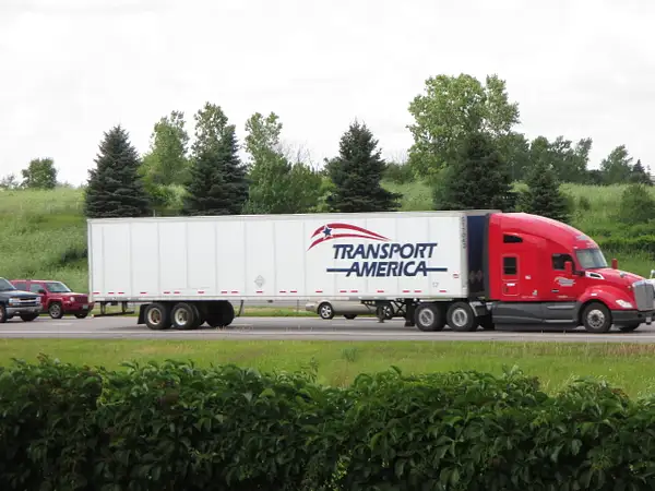 Transport America T680 by Truckinboy