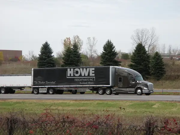 Howe by Truckinboy