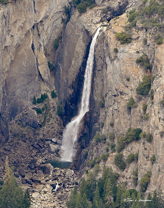 150405021 Lower Yosemite Falls from from Glacier Point