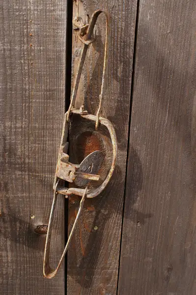Old Latch - Lois Shouse by Yerba Buena Chapter of PSA