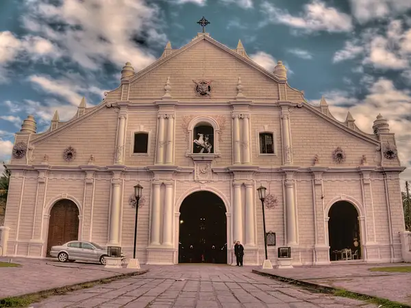 vigan cathedral_tonemapped by RaymundVasquez