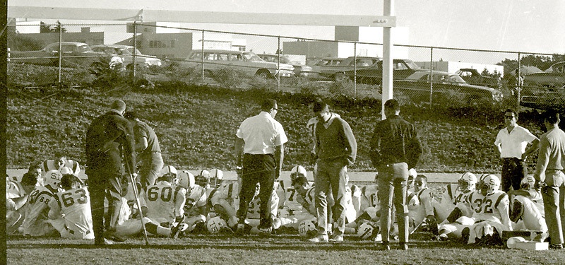 0354_1966 Football Lowell File0037 Halftime