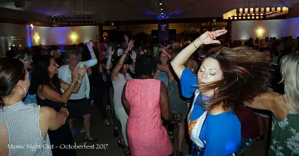 Moms Night Out 2017DSC05669 by SiPrep