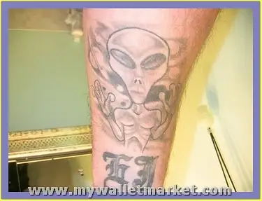 tattoo-disasters-alien-tattoos-37931 by...