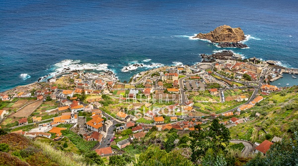 Porto-Moniz-Madeira - Photographs of Europe 