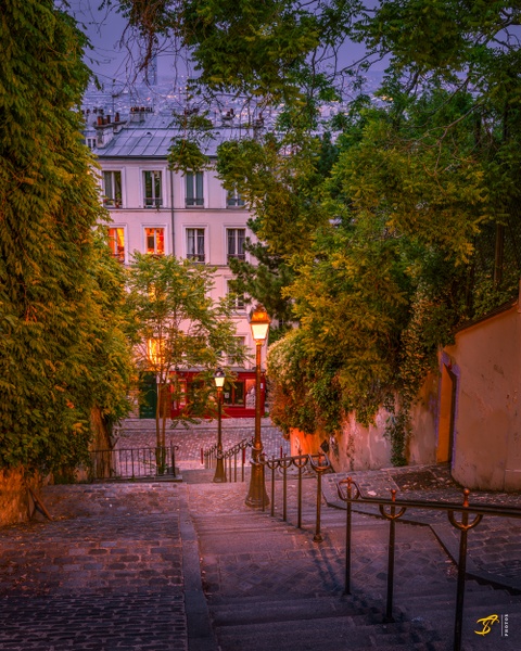Stairs in Montmartre I, Paris, France, 2021 - Color Private Archive &amp;#821 Thomas Speck Photography