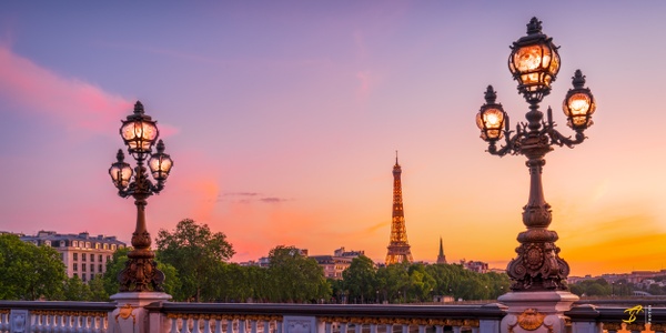 View of the Eiffel Tower from Alexander Bridge at Sunset in Paris, France, 2021. - Panoramas - Private Gallery
