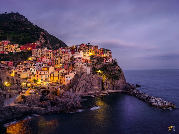 Manarola, Italy, 2022 - Color Private Archive &amp;#821 Thomas Speck Photography 