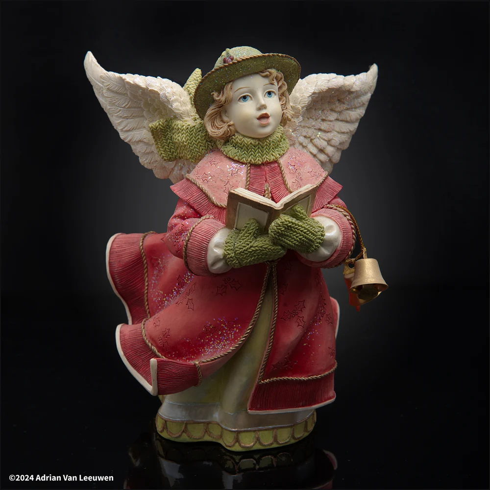 Angel-Statue-Black