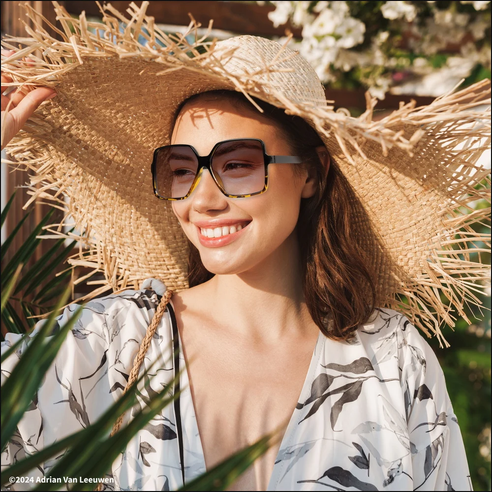 sunglasses-product-photo-01